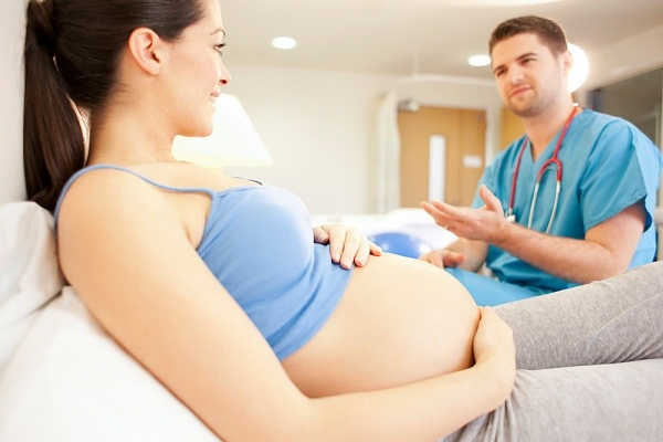 Nữ giới mắc bệnh trĩ có ảnh hưởng đến sinh sản?