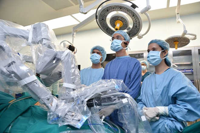 Phẫu thuật nội soi bằng robot
