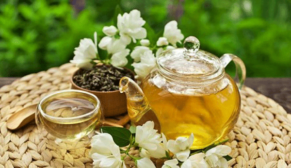 Mật ong và trà hoa nhài