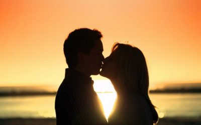 [ Hôn lưỡi nói lên điều gì ] – Danh sách 5 kiểu hôn lưỡi phổ biến hiện nay