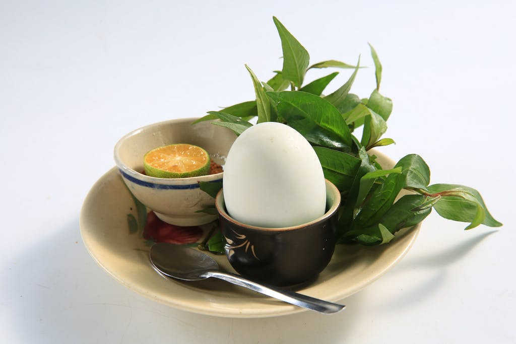 Hàm lượng dinh dưỡng trong trứng vịt lộn