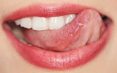 Nuốt tinh trùng có tốt không khi chàng lỡ xuất tinh vào miệng?