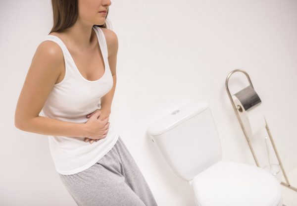 Mách bạn cách chữa đi tiểu buốt tại nhà cực hiệu quả
