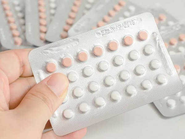 Thuốc tránh thai là gì?
