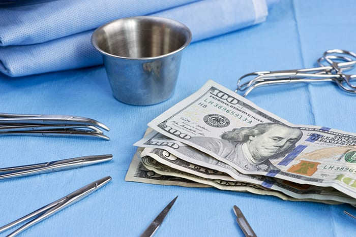Cấy que tránh thai hiện nay có chi phí là bao nhiêu?