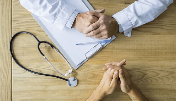 Bệnh lòi dom nên điều trị như thế nào hiệu quả?