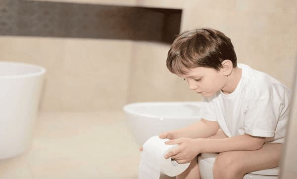 Yếu tố dẫn đến lòi dom ở trẻ em 