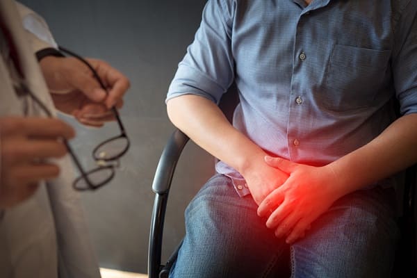 Nên làm gì khi có biểu hiện viêm nhiễm nam khoa?