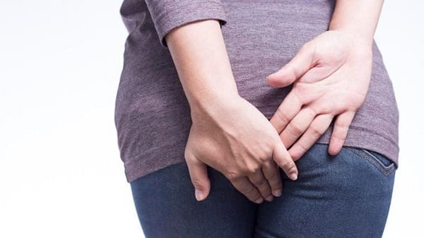 Triệu chứng bệnh trĩ: Cảm giác ngứa hậu môn
